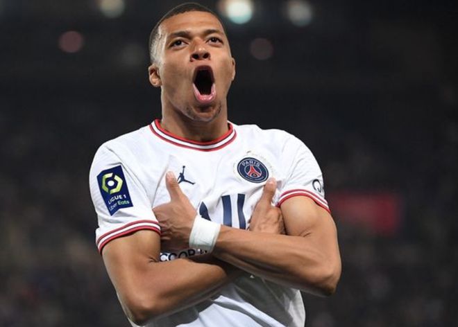 皇马63年仅1次无缘欧冠16强 数据支持赢球晋级（历史63载仅一次无缘欧冠16强 数据显示皇马有望赢球出线）