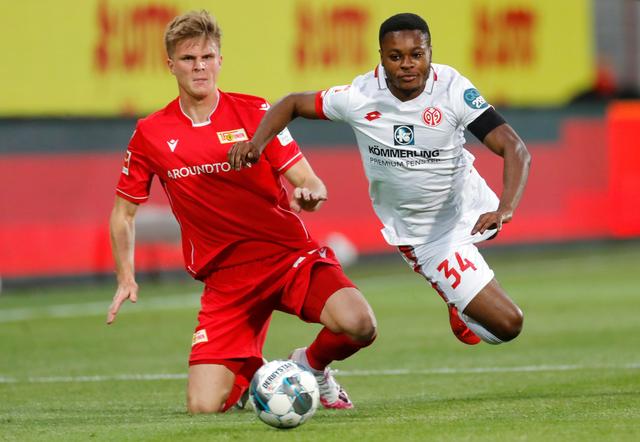 上海海港豪取连胜