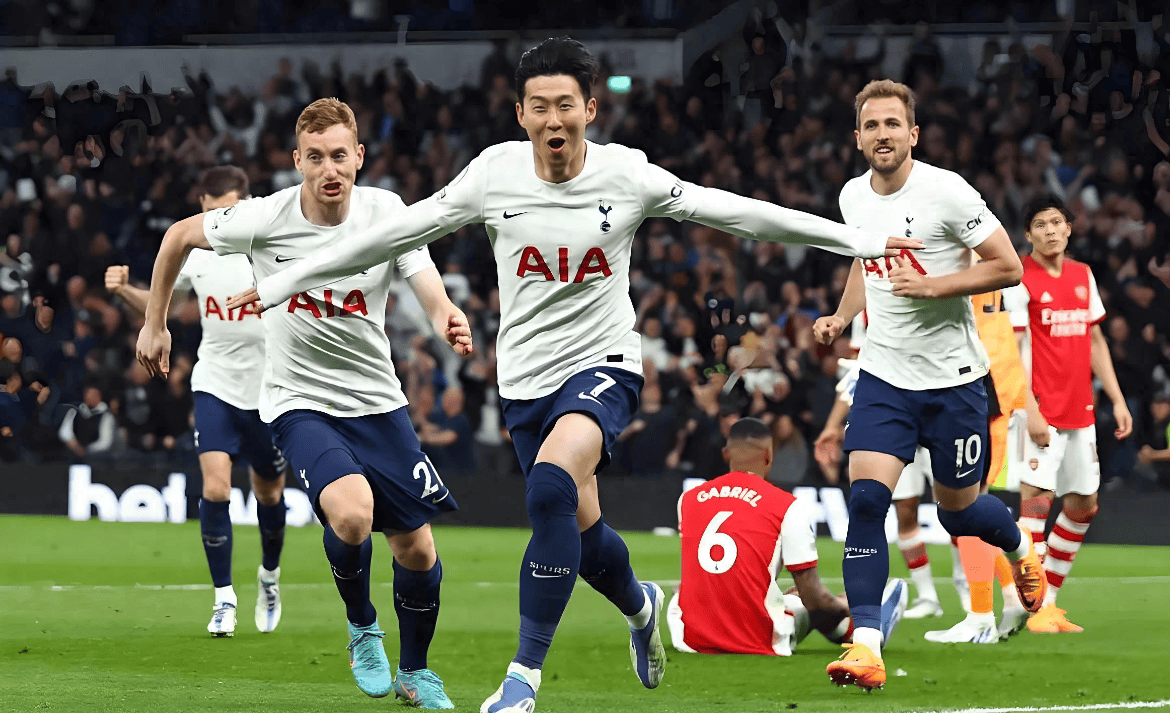 巴萨主席拉波尔塔圣诞晚宴展现亲和力 球队领跑西甲前景光明