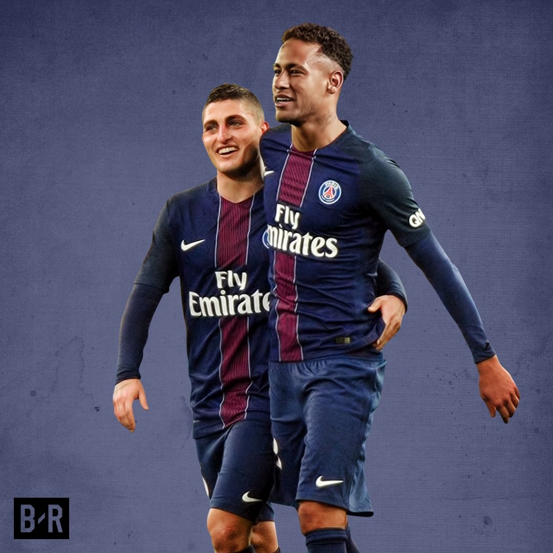 穆斯卡特获赠定制竹刻画像，印有本人形象和冠军奖杯