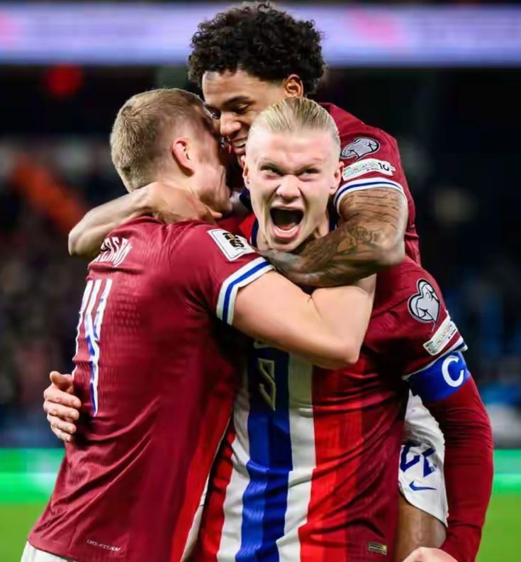 张琳芃个人中超第11冠，超越郑智独占中超历史夺冠次数第一（张琳芃收获个人第11座中超冠军，超越郑智独享历史夺冠次数榜首）