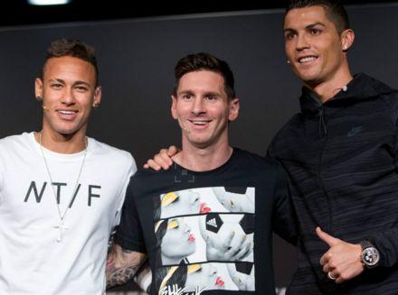 欧冠赛场精彩瞬间：巴萨2-0战胜国际米兰,（欧冠名场面：巴萨2-0力克国际米兰）