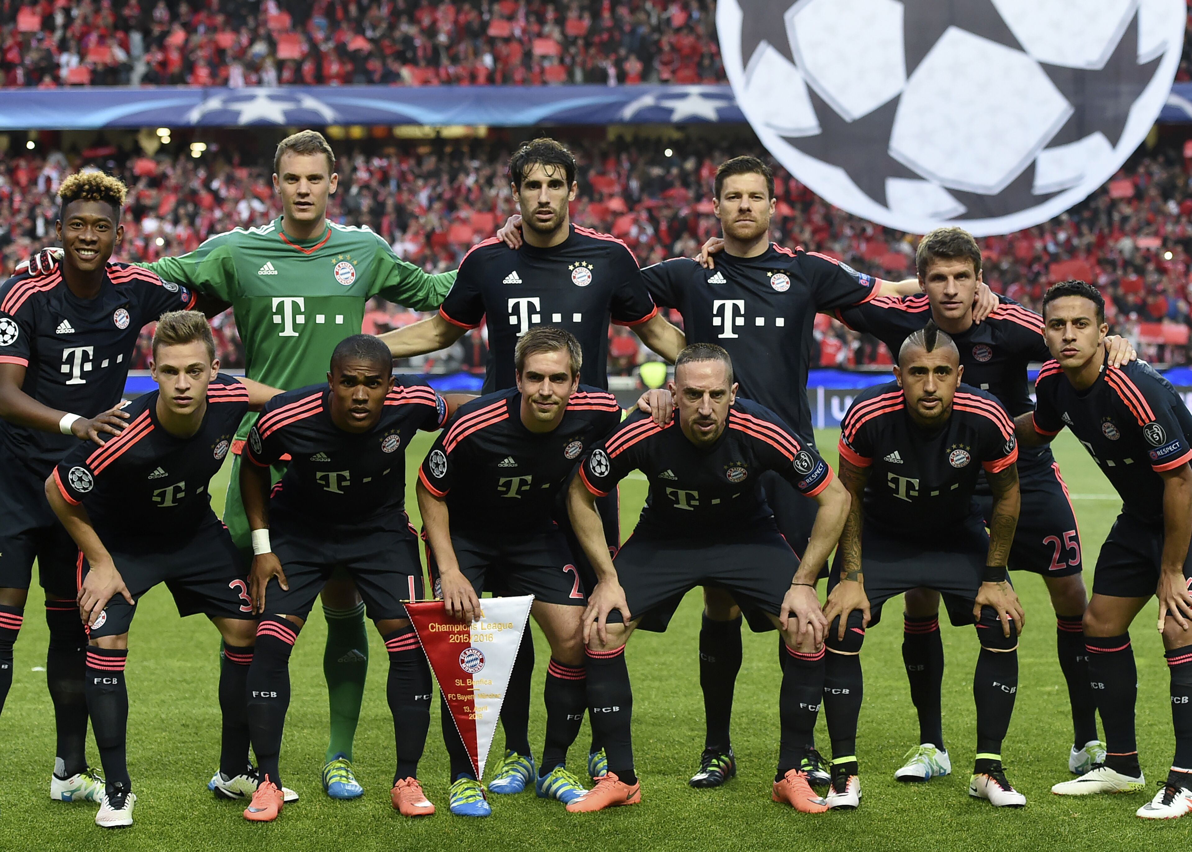 足球联赛赛季最佳球员排行榜公布